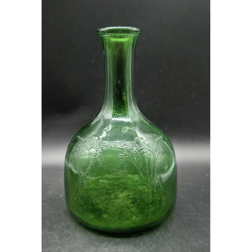 Vintage White Horse Distillers Green Glass Decanter Embossed Garland Bottle